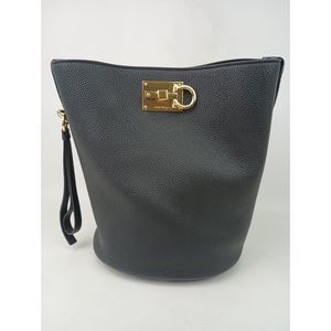 Salvatore Ferragamo Black Studio Leather Bucket Bag Women's